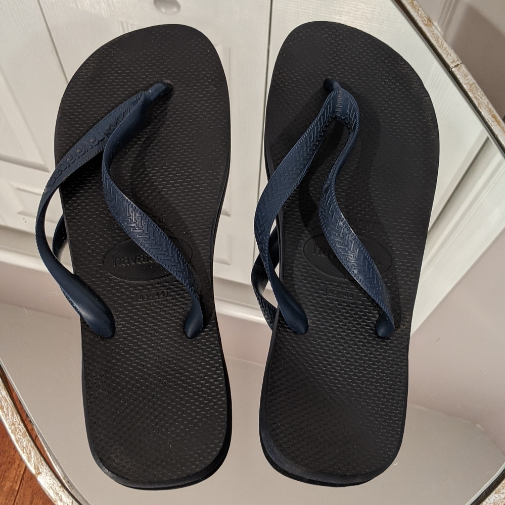 Havaianas Men's Navy Flip Flops